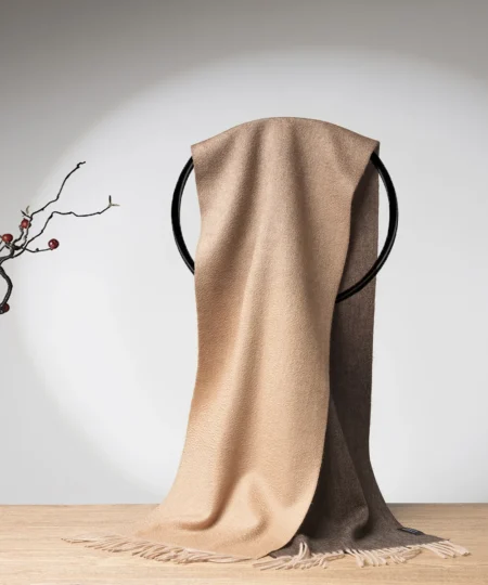 UGG Gradient Cashmere Scarves | Mitchell-Y - Brown/Camel